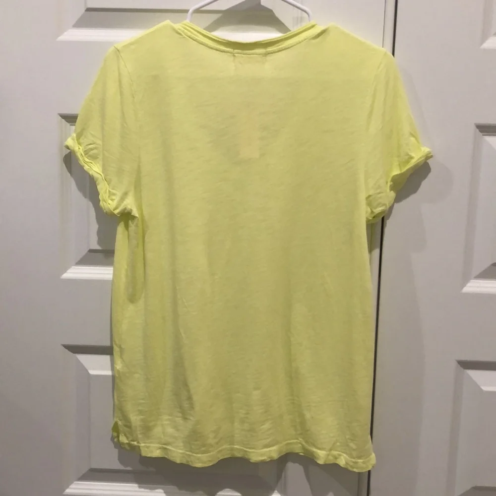 NWT Anthropologie t.la Lim/ Vert Classic V-Neck T-Shirt Size Small - Picture 6 of 12